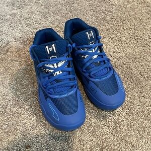 Puma MELO basketball shoes